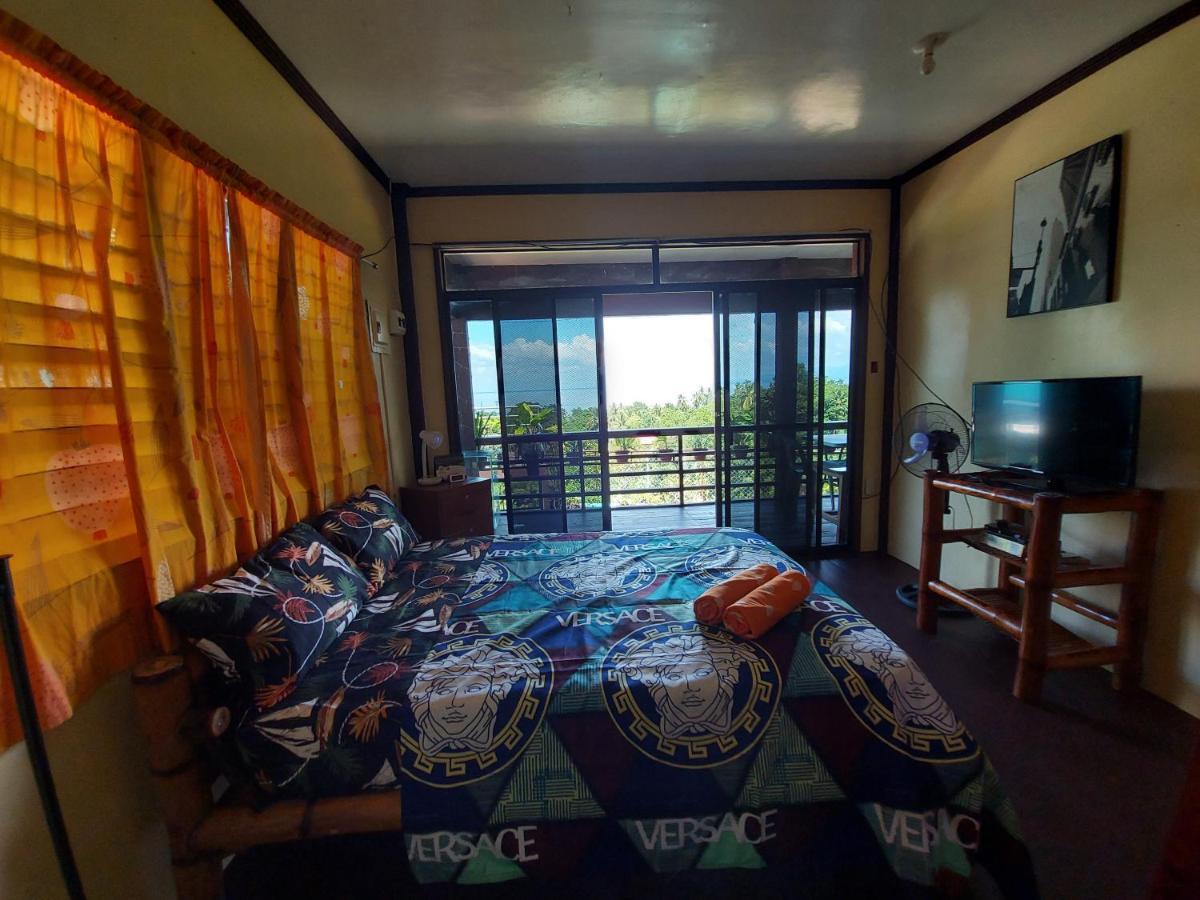 Island Samal Overlooking View House With Swimming Pools San Antonio  エクステリア 写真
