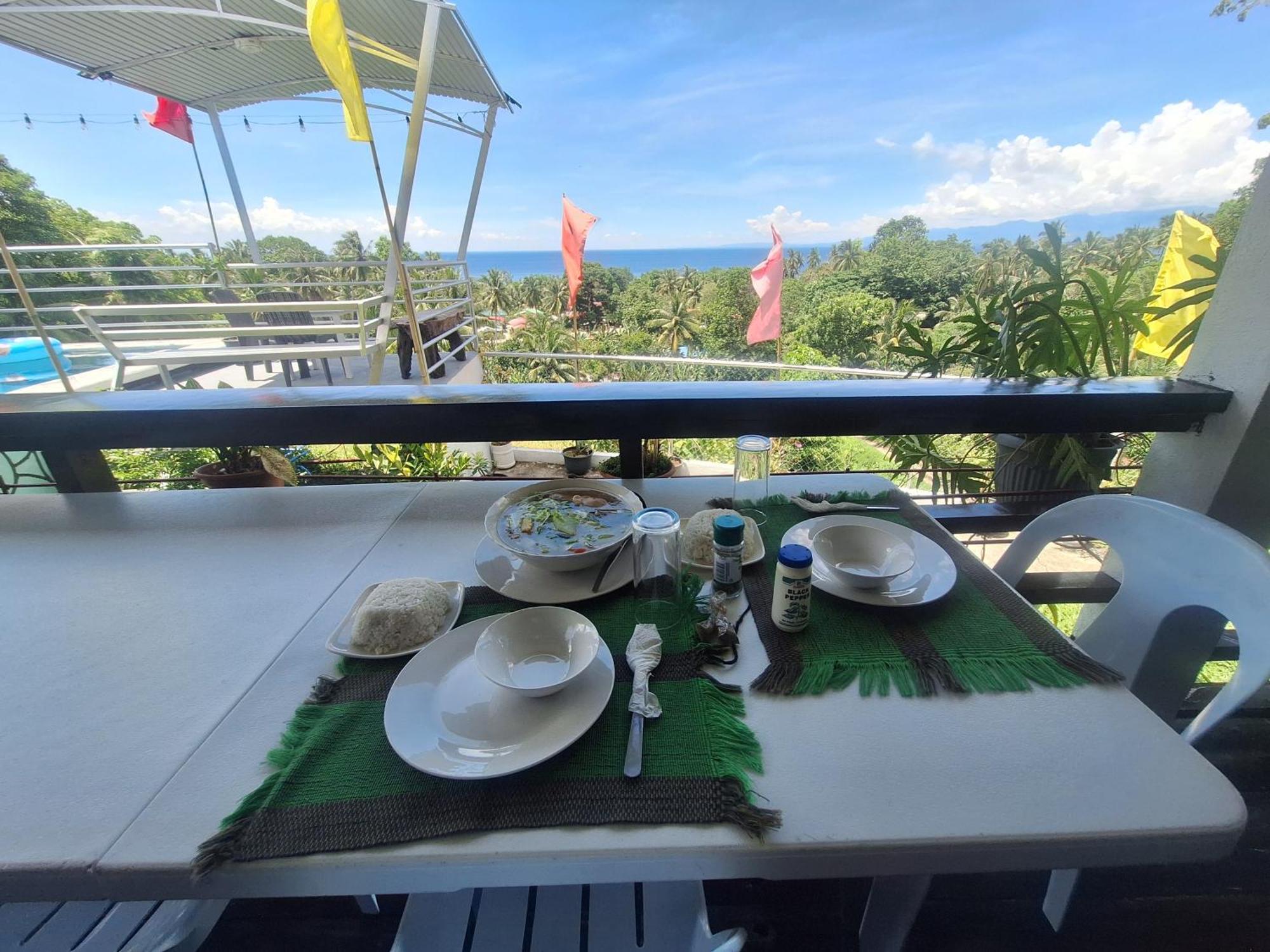 Island Samal Overlooking View House With Swimming Pools San Antonio  エクステリア 写真
