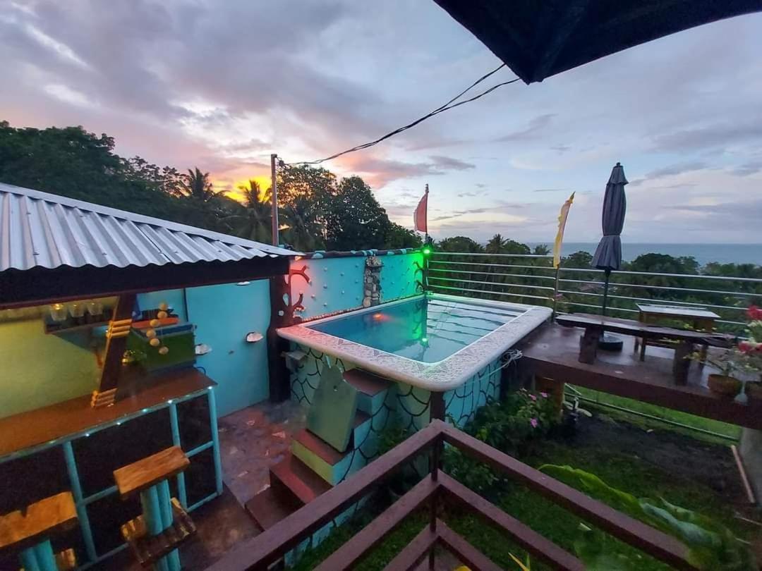 Island Samal Overlooking View House With Swimming Pools San Antonio  エクステリア 写真