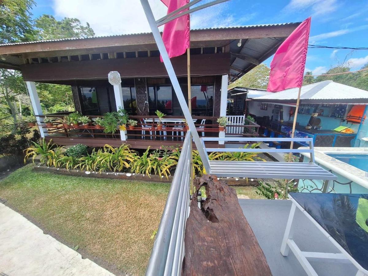 Island Samal Overlooking View House With Swimming Pools San Antonio  エクステリア 写真